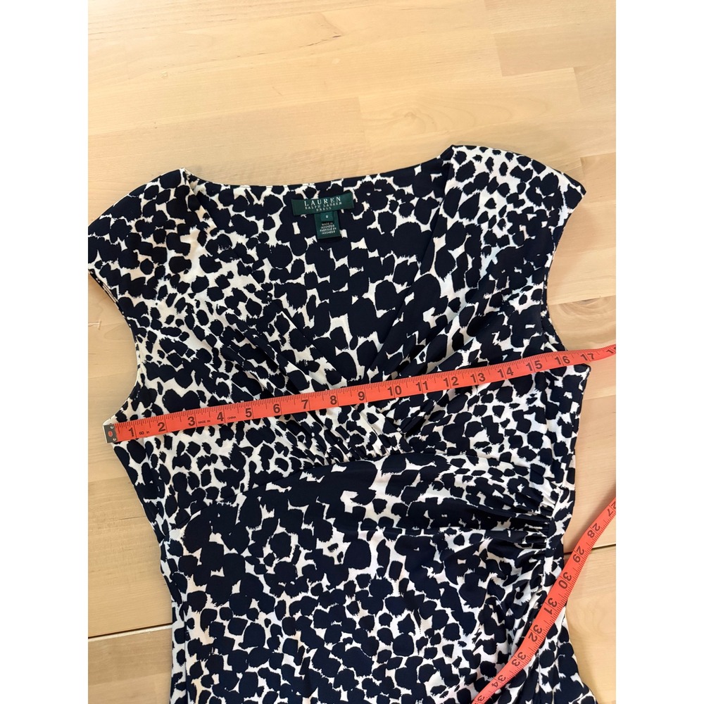 Lauren Ralph Lauren Navy White Animal Print Sheath Dress Cap Sleeve V Neck - Picture 11 of 13